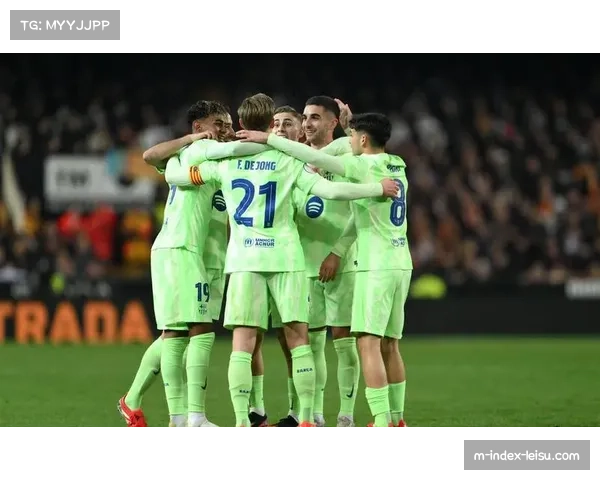 塞维利亚客场取分 依赖防守反击与定位球得分策略